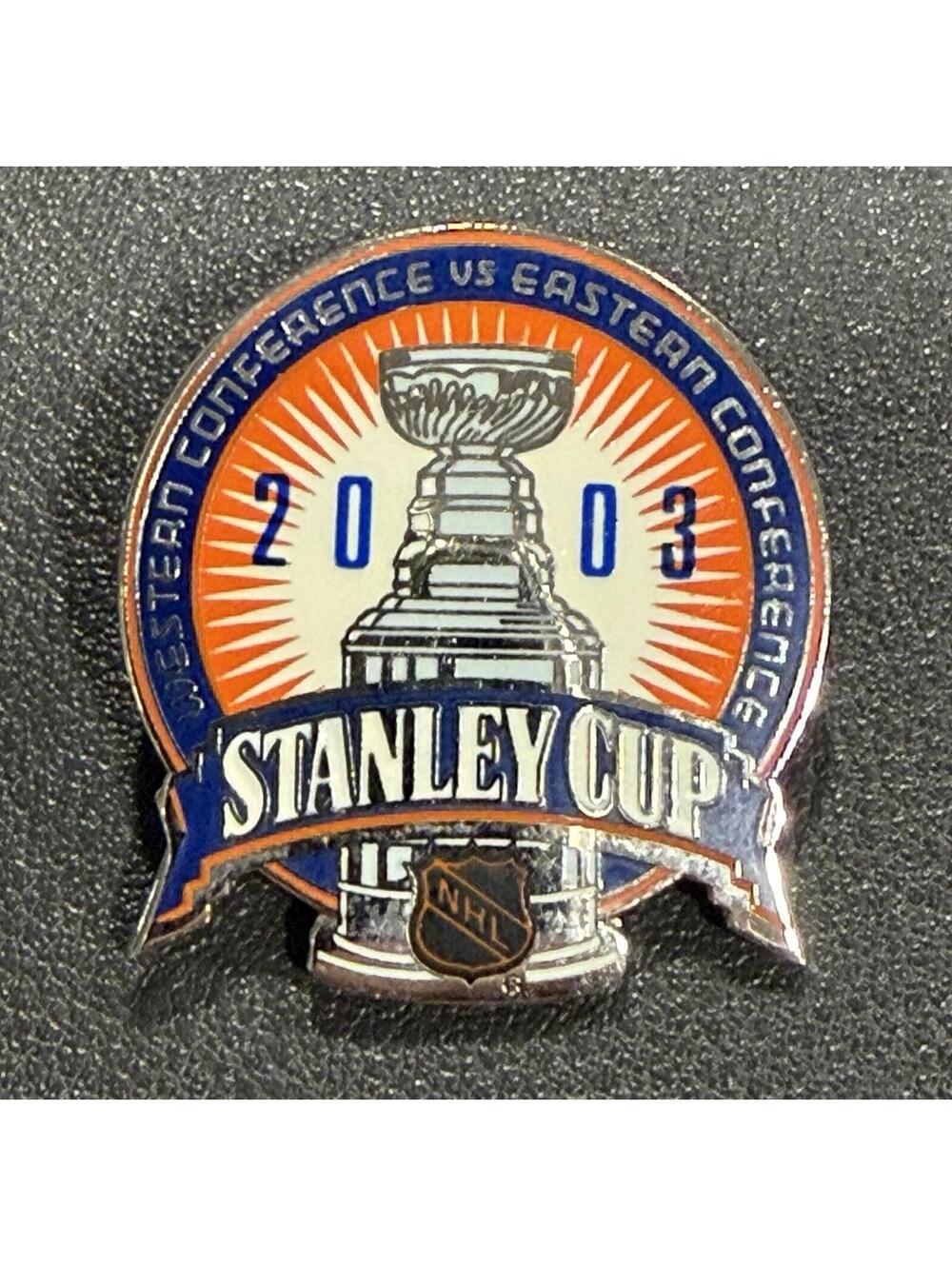 2003 Stanley Cup Finals Pin NHL Devils Ducks